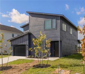 3009 Alpha Wolf Court, College Station, TX 77845