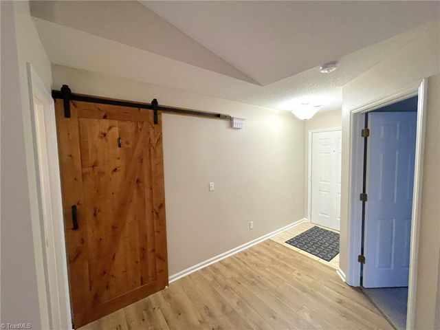 3123 High Bridge Circle, Jamestown, NC 27282