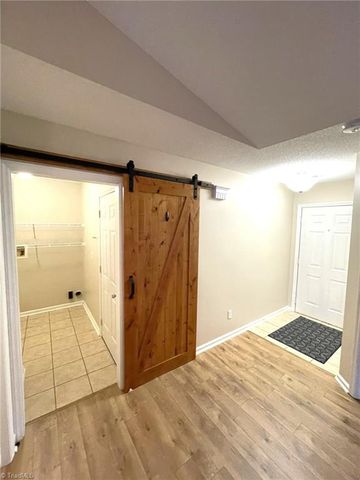 3123 High Bridge Circle, Jamestown, NC 27282