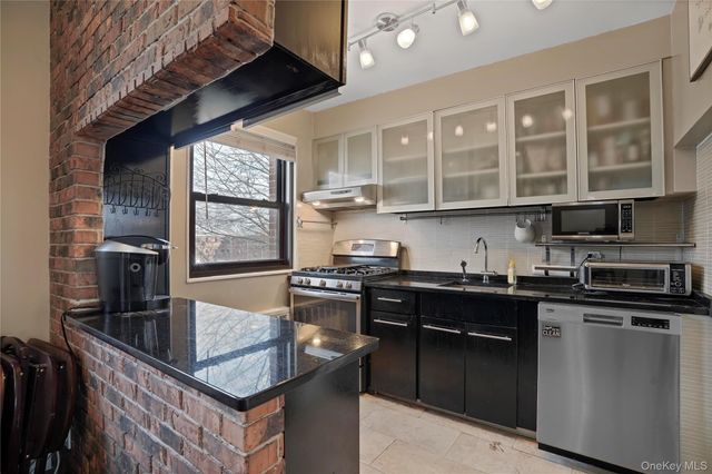 80-01 156th Avenue 3, Howard Beach, NY 11414