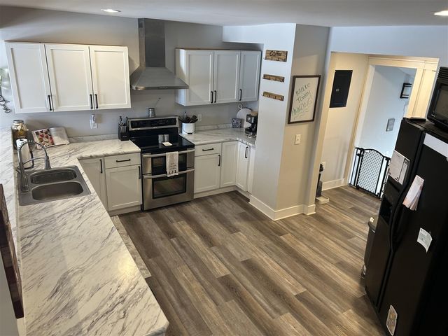 4435 Central Street, Columbiaville, MI 48421