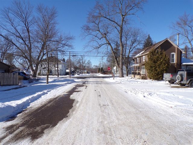 4435 Central Street, Columbiaville, MI 48421