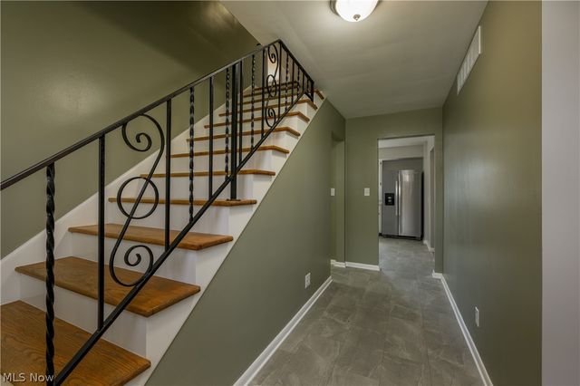 1550 Osage, Akron, OH 44305