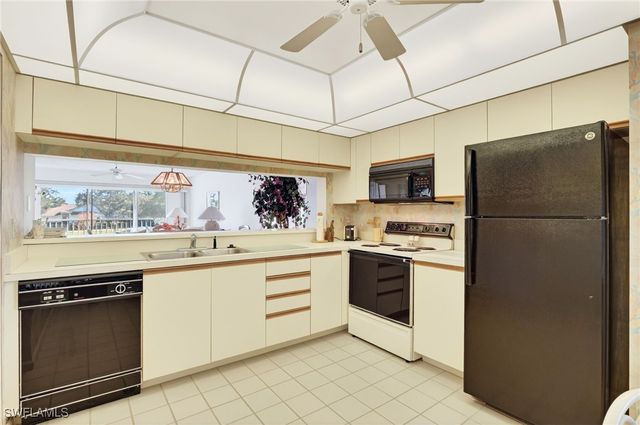 6945 Dennis CIR I201, Naples, FL 34104