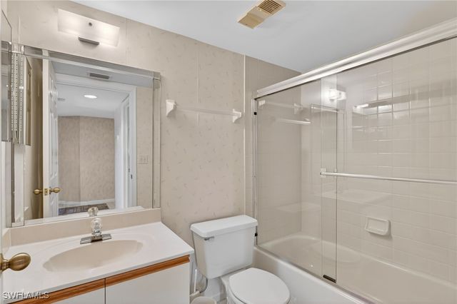 6945 Dennis CIR I201, Naples, FL 34104