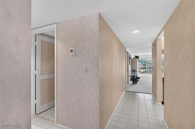 6945 Dennis CIR I201, Naples, FL 34104