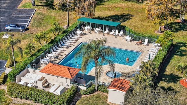 6945 Dennis CIR I201, Naples, FL 34104