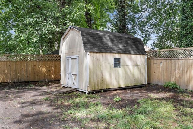 3532 Evangeline ST, Norfolk, VA 23502