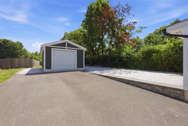 142 Railroad Avenue, Kingston, NY 12401