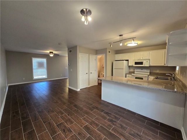 1014 Summer Place, Norcross, GA 30071