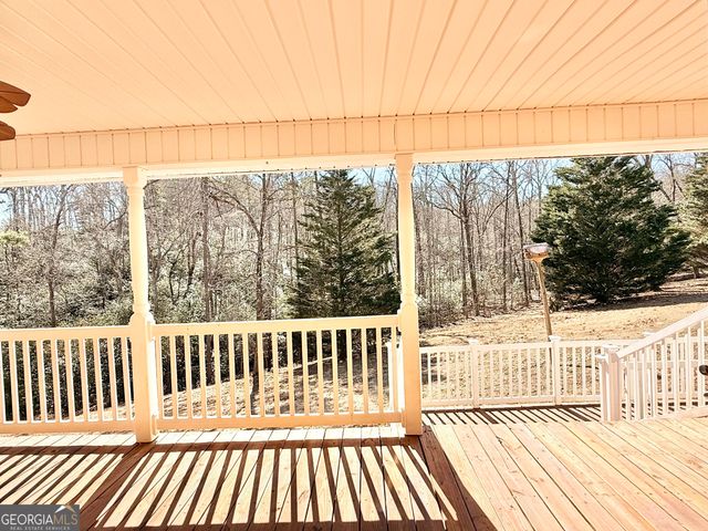 1857 Tugalo Village Road, Clarkesville, GA 30523