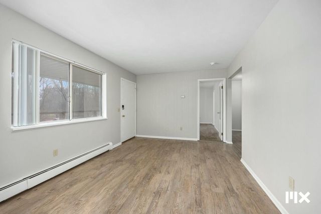 1525 Bacon Avenue, Portage, MI 49002