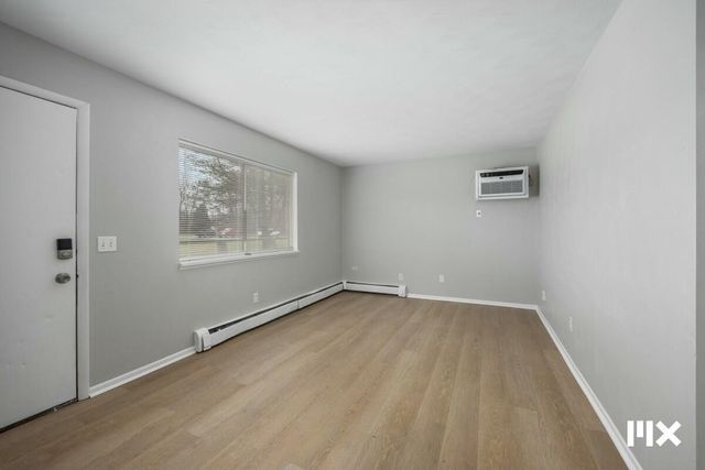 1525 Bacon Avenue, Portage, MI 49002