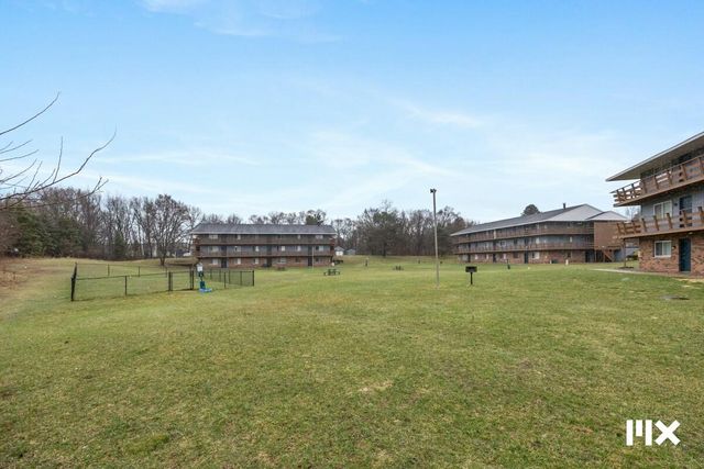 1525 Bacon Avenue, Portage, MI 49002