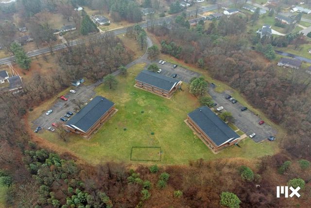 1525 Bacon Avenue, Portage, MI 49002