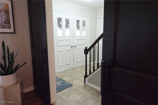 163 Pineland Drive, Copley, OH 44321