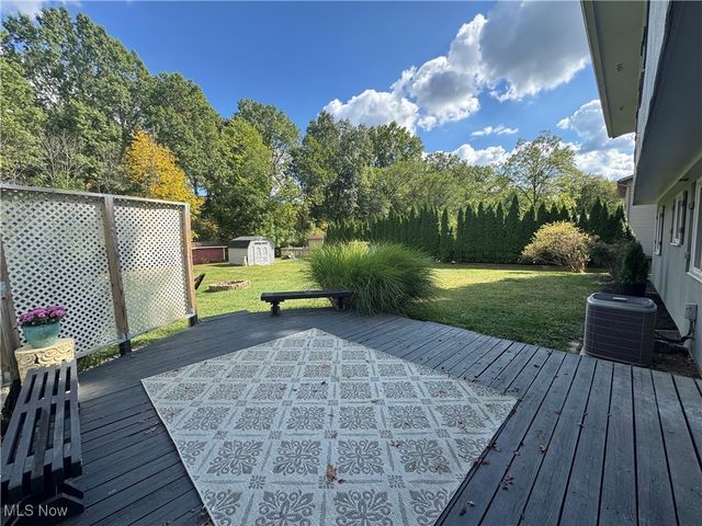 163 Pineland Drive, Copley, OH 44321