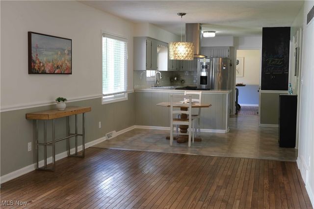 163 Pineland Drive, Copley, OH 44321