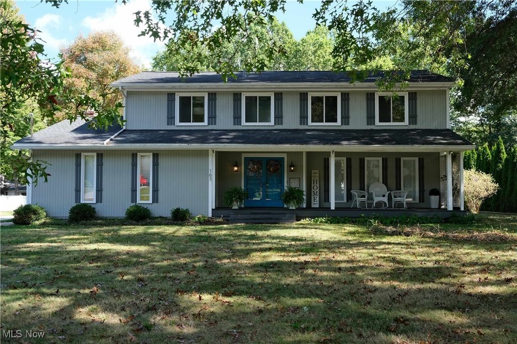 163 Pineland Drive, Copley, OH 44321