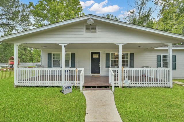 216 S Magnolia Drive, Conroe, TX 77301