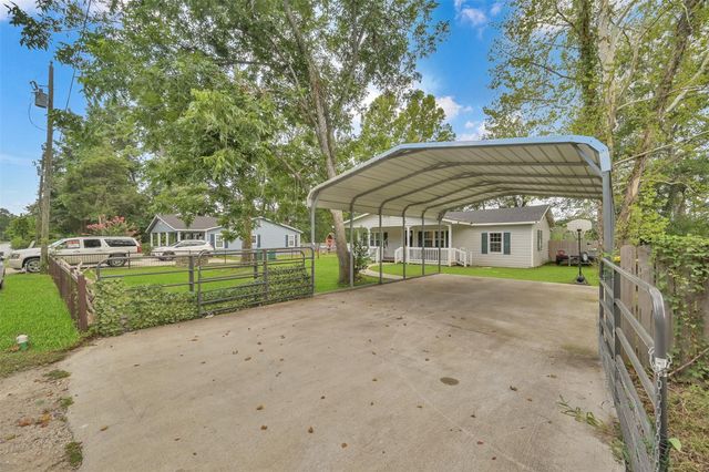 216 S Magnolia Drive, Conroe, TX 77301