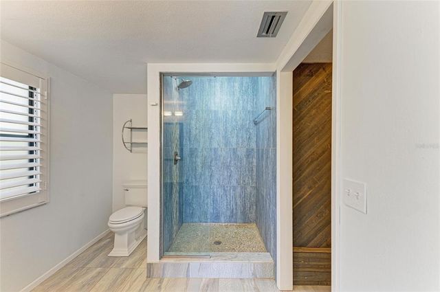 5395 LAKE ARROWHEAD TRAIL 24, Sarasota, FL 34231