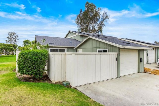 1809 Eastwood, Encinitas, CA 92024