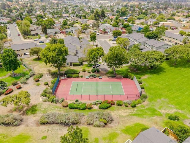 1809 Eastwood, Encinitas, CA 92024