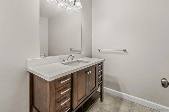 1809 Eastwood, Encinitas, CA 92024