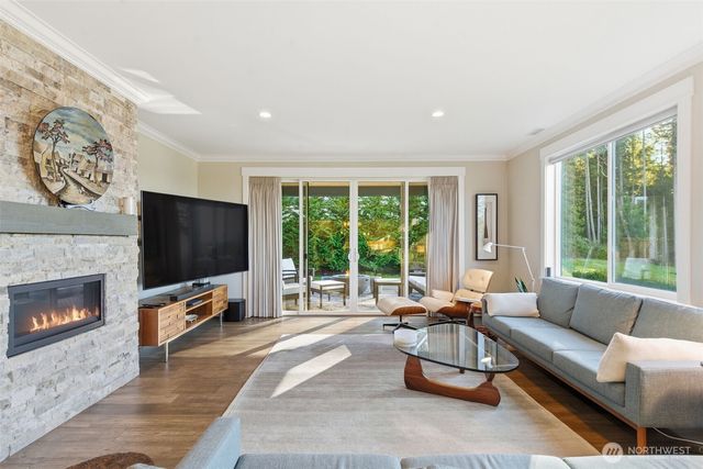 13206 55th Avenue NW, Gig Harbor, WA 98332