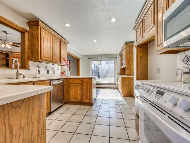 7230 NW 115th Street, Oklahoma City, OK 73162