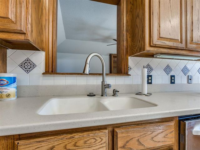 7230 NW 115th Street, Oklahoma City, OK 73162