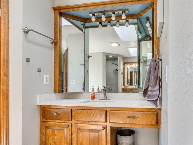 7230 NW 115th Street, Oklahoma City, OK 73162