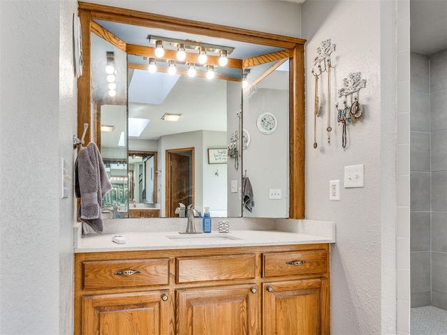 7230 NW 115th Street, Oklahoma City, OK 73162