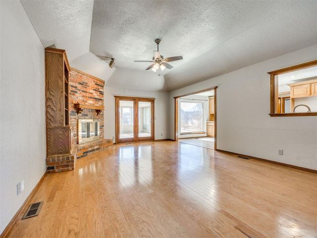 7230 NW 115th Street, Oklahoma City, OK 73162