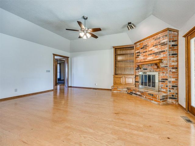 7230 NW 115th Street, Oklahoma City, OK 73162