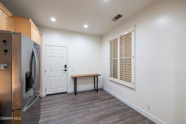 580 Fenwick Way C, Simi Valley, CA 93065
