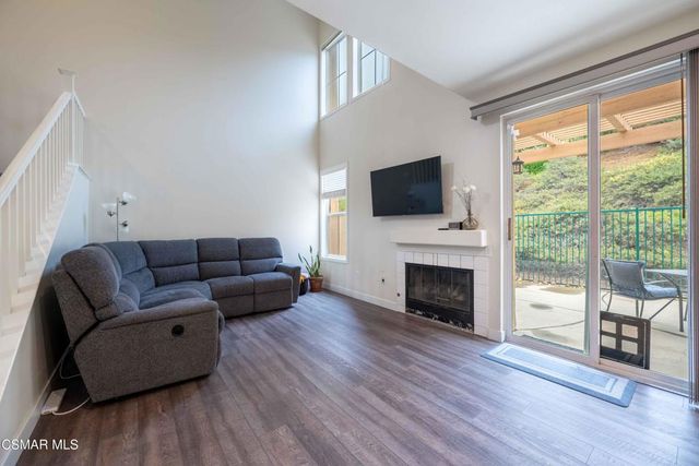 580 Fenwick Way C, Simi Valley, CA 93065