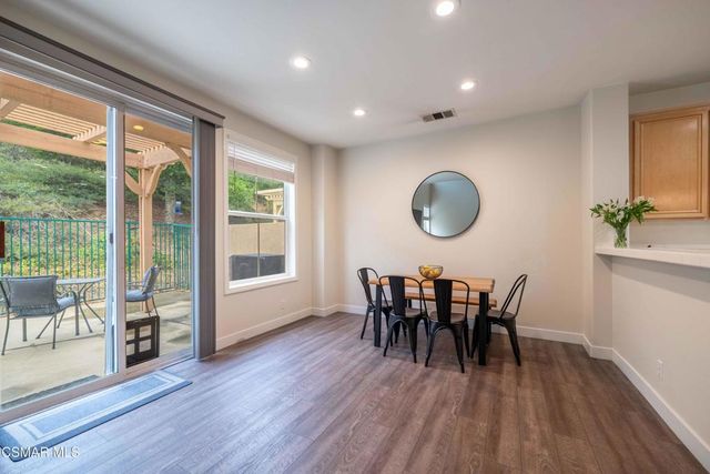 580 Fenwick Way C, Simi Valley, CA 93065