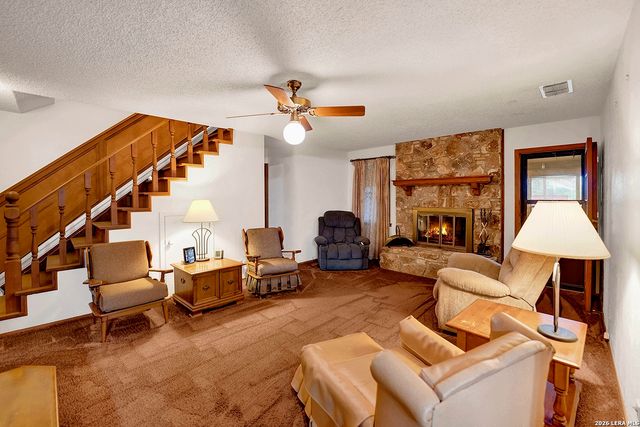360 HORTON RD, Poteet, TX 78065
