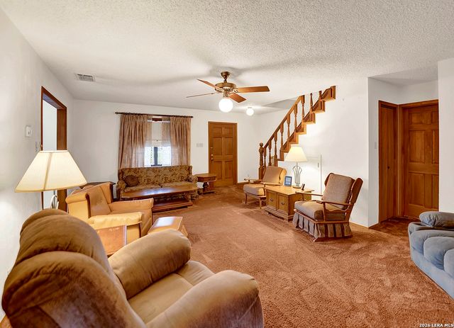 360 HORTON RD, Poteet, TX 78065