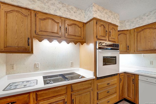 360 HORTON RD, Poteet, TX 78065