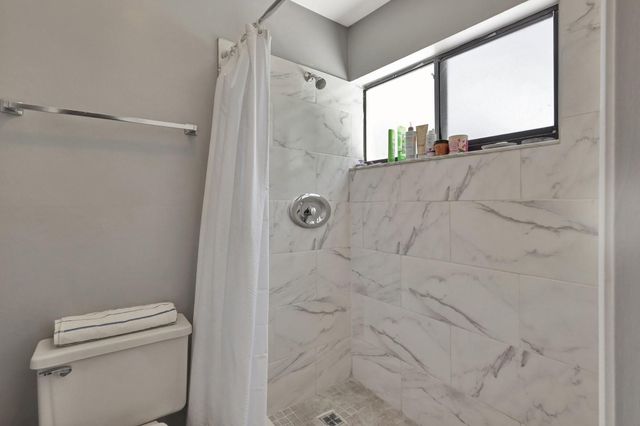 5884 Morningstar Circle 201, Delray Beach, FL 33484