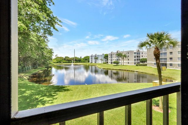 5884 Morningstar Circle 201, Delray Beach, FL 33484