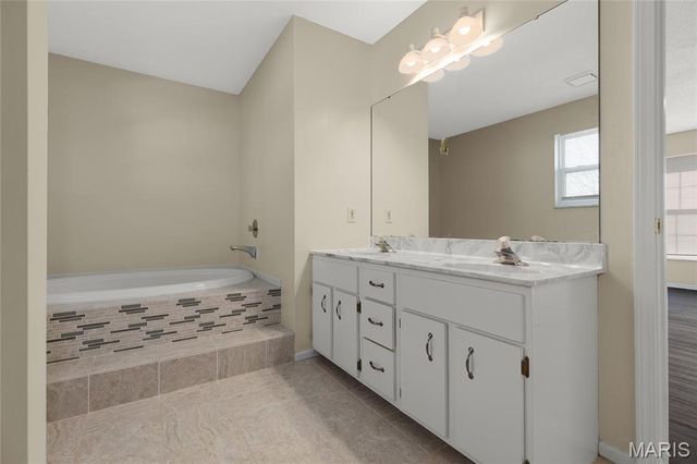 360 Beckley Place, O'fallon, MO 63304