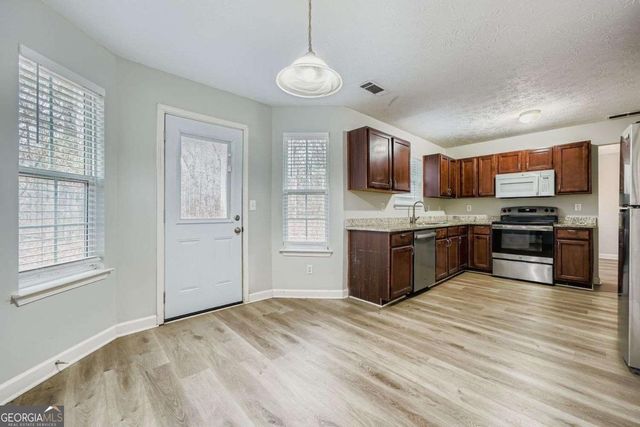 136 Ducati Drive, Mcdonough, GA 30252