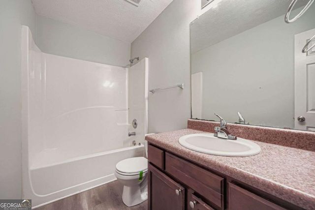 136 Ducati Drive, Mcdonough, GA 30252