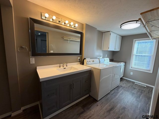 909 Fulton Avenue, Dorchester, NE 68343