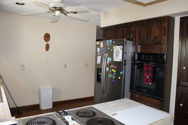 2134 Williamsburg Cir, Cookeville, TN 38506