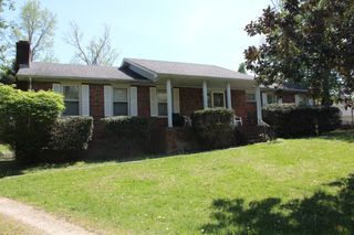 2134 Williamsburg Cir, Cookeville, TN 38506